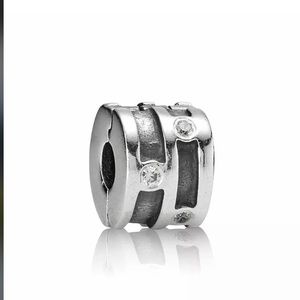 Authentic Pandora Clear Clips